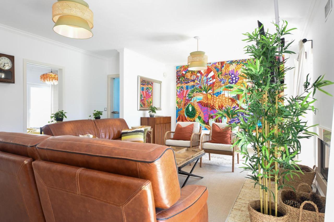 Aroeira Villa With Heated Pool By Golf Course, Beach And Lisbon Esterno foto