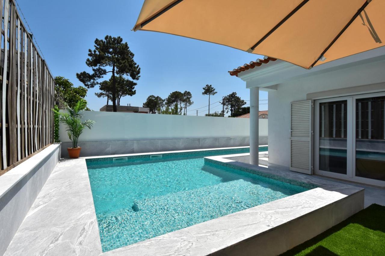 Aroeira Villa With Heated Pool By Golf Course, Beach And Lisbon Esterno foto