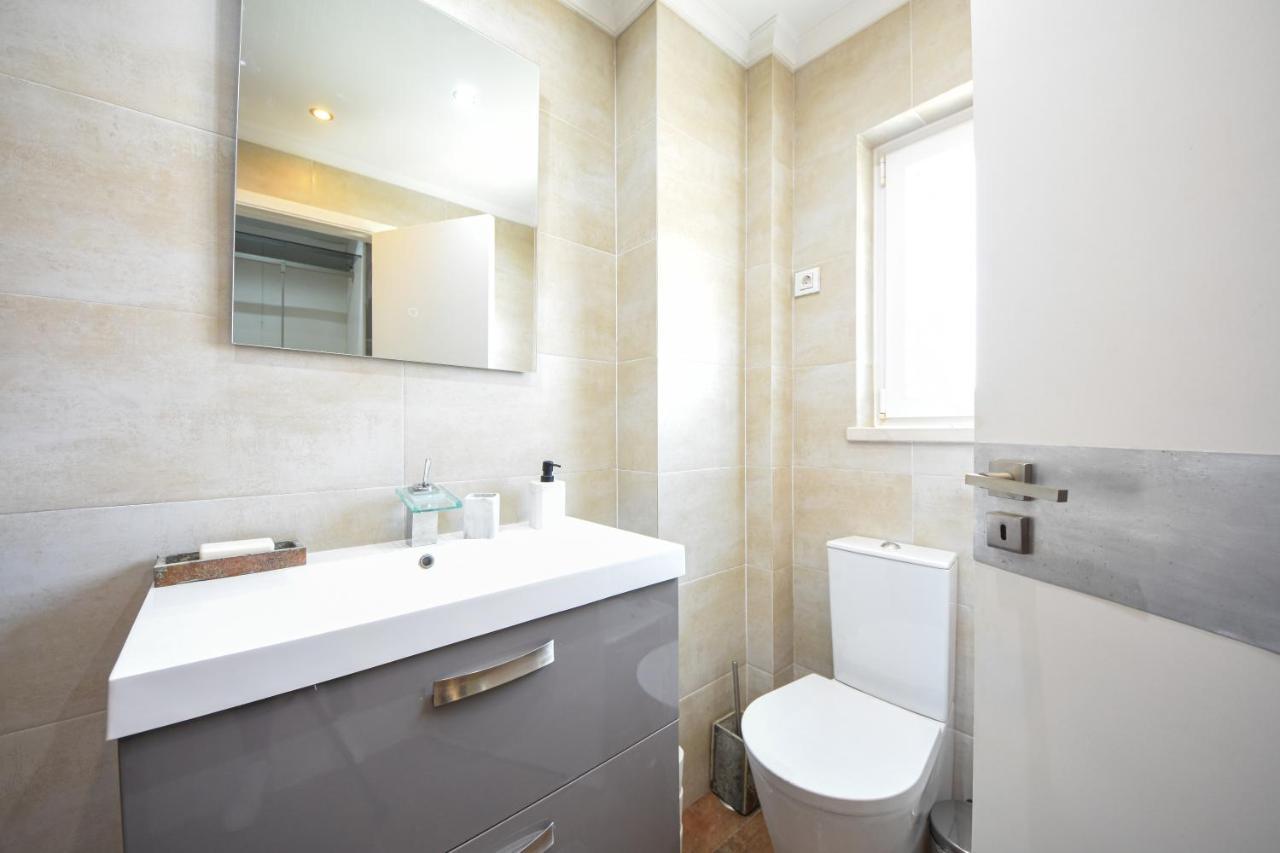 Aroeira Villa With Heated Pool By Golf Course, Beach And Lisbon Esterno foto