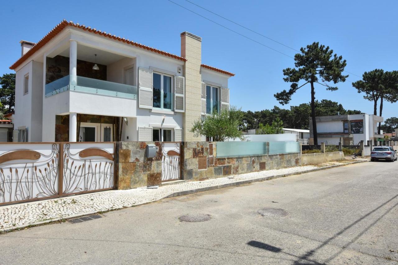 Aroeira Villa With Heated Pool By Golf Course, Beach And Lisbon Esterno foto